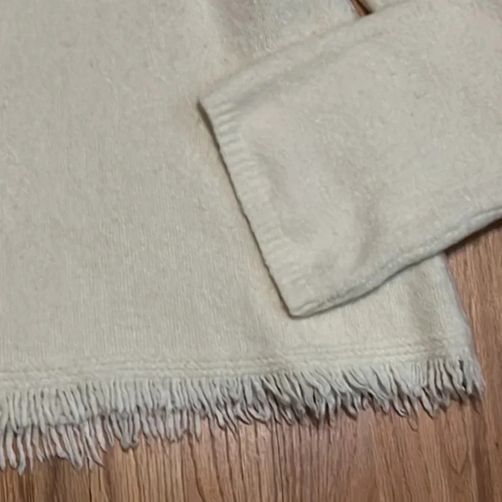 Anthropologie | Akemi & Kin cream turtleneck sweater women’s size M wool blend - Picture 4 of 9